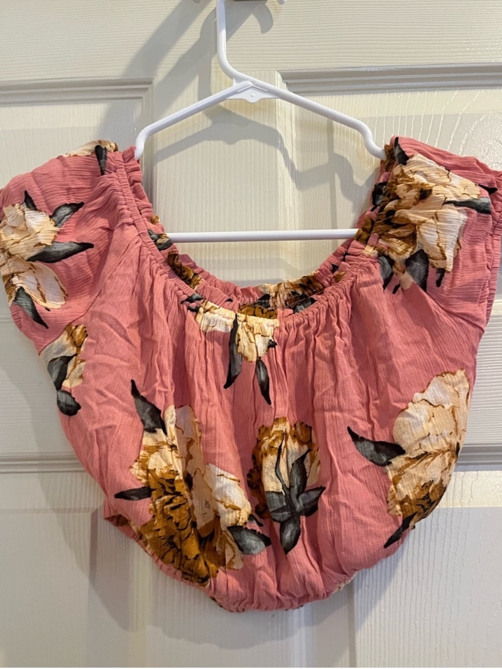 ILLA ILLA  Floral Two-Piece Crop Top & Skirt/Shorts - Picture 8 of 9